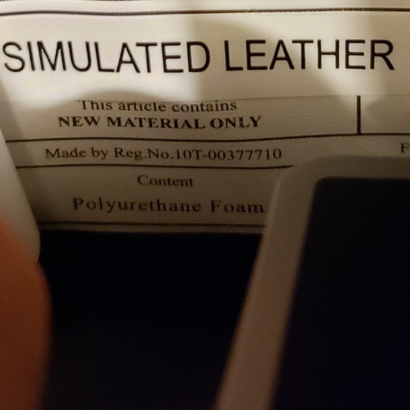 Last 1!!! Disney's Little Mermaid loungefly wallet - Picture 8 of 8